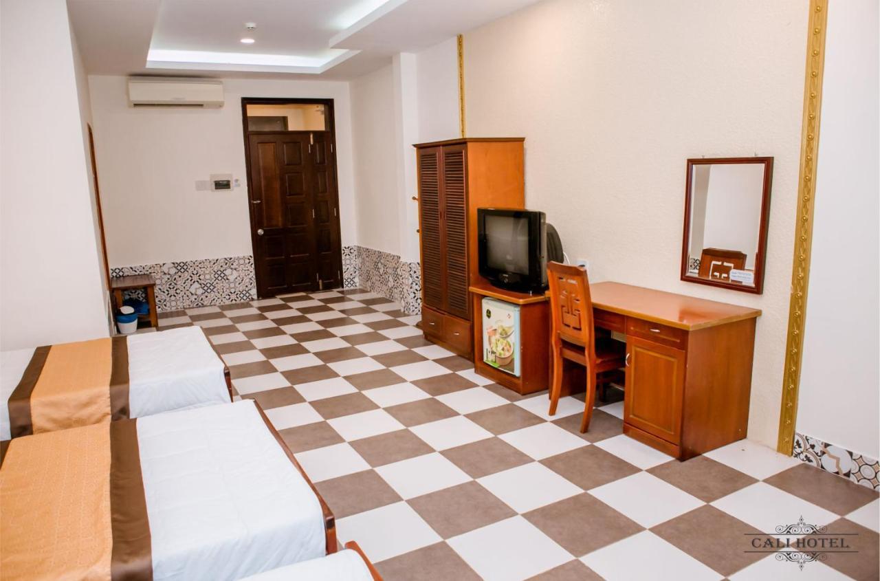 Cali Hotel Кан То Екстериор снимка