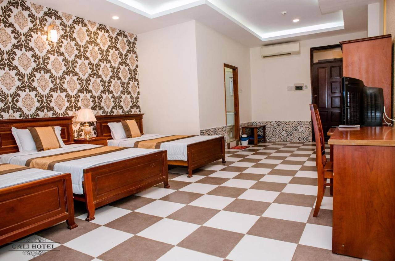 Cali Hotel Кан То Екстериор снимка