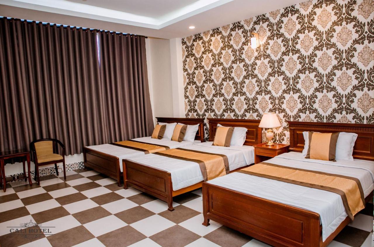 Cali Hotel Кан То Екстериор снимка