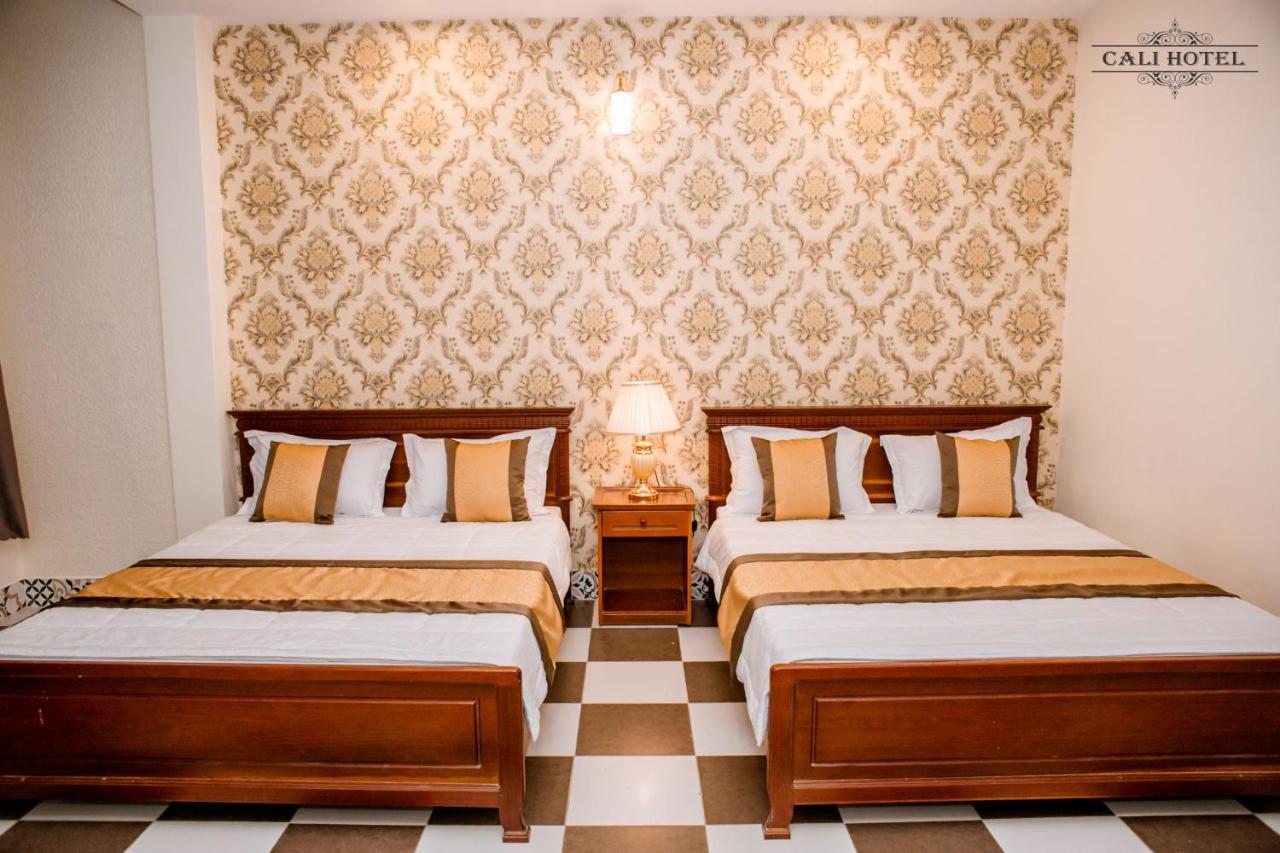 Cali Hotel Кан То Екстериор снимка